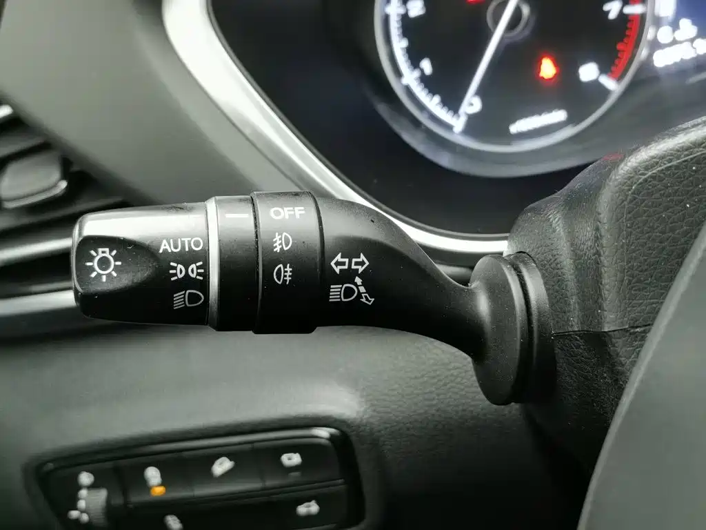 GAC Motor Trumpchi GS5 — фото 21