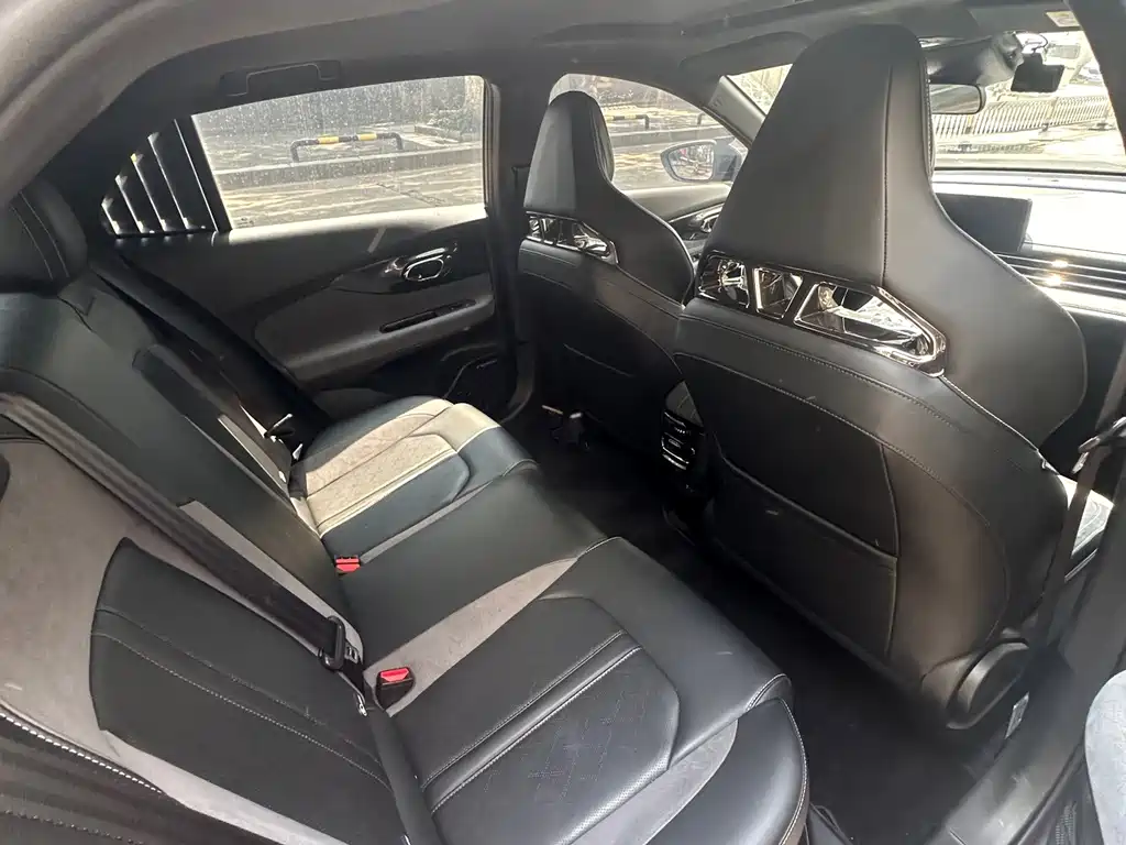 GAC Motor Shadow Leopard — фото 11
