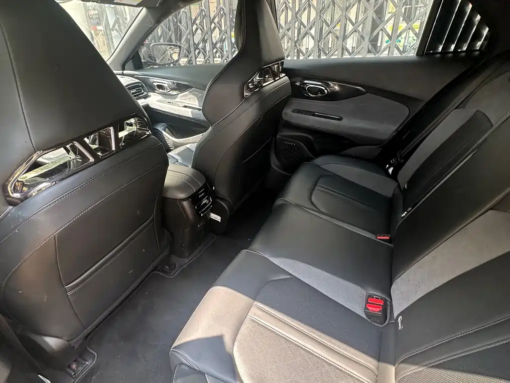 GAC Motor Shadow Leopard — фото 10