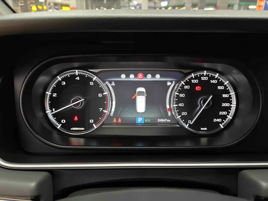 GAC Motor Trumpchi M6 — фото 14