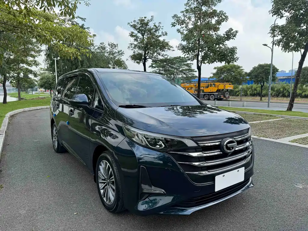GAC Motor Trumpchi M6 — фото 17