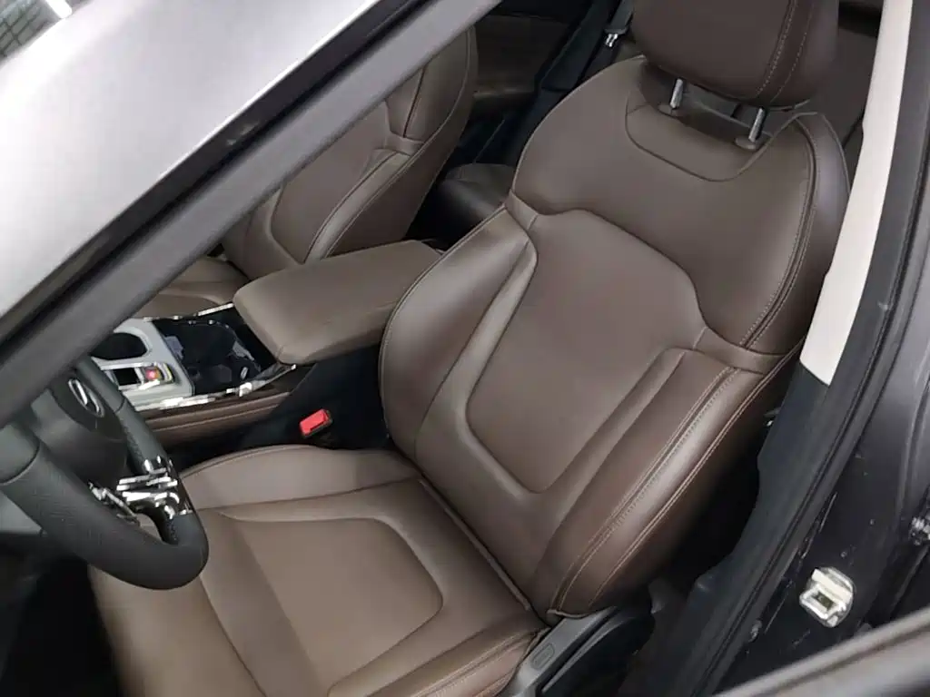 GAC Motor Trumpchi GS4 — фото 15