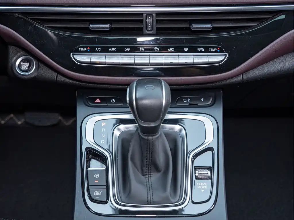 GAC Motor Trumpchi M6 — фото 20