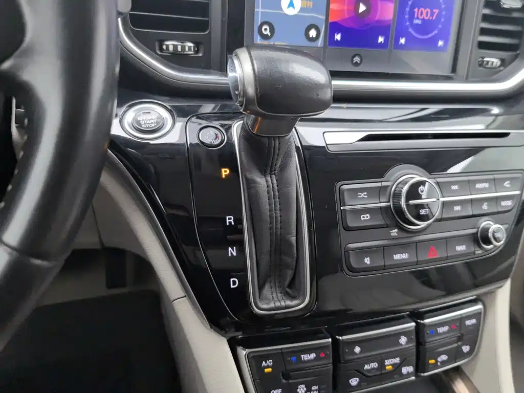 GAC Motor Trumpchi M8 — фото 13