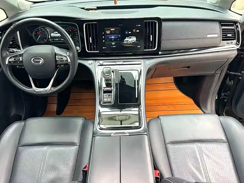 GAC Motor Trumpchi M8 — фото 3