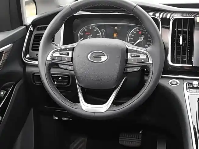 GAC Motor Trumpchi M8 — фото 5