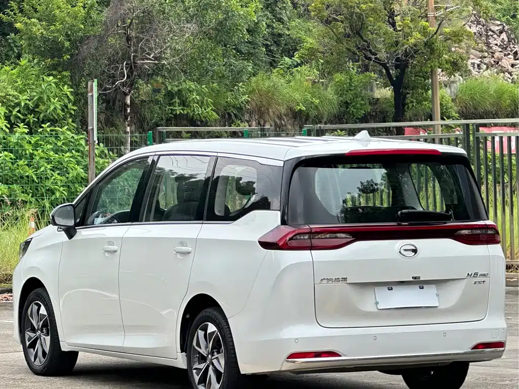 GAC Motor Trumpchi M6 — фото 15