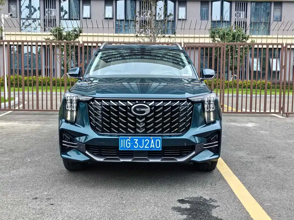 GAC Motor Trumpchi GS8 — фото 2