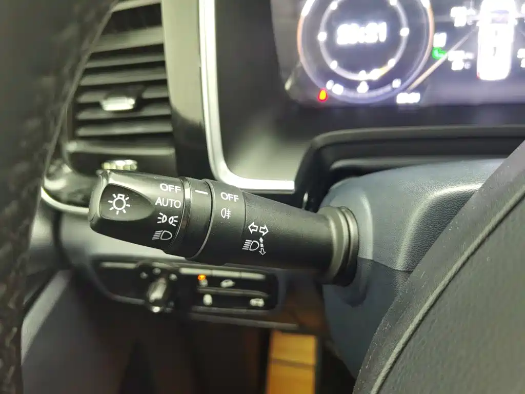GAC Motor Trumpchi M8 — фото 21