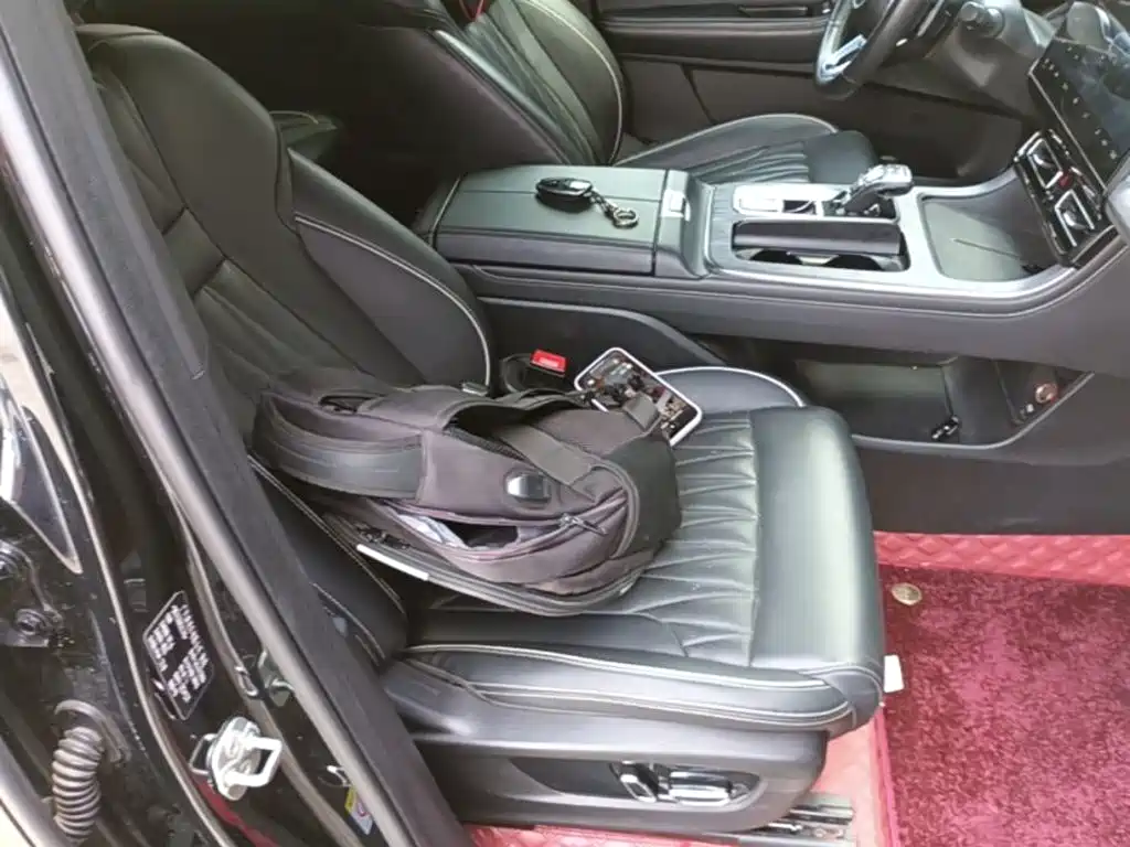 GAC Motor Trumpchi GS8 — фото 25