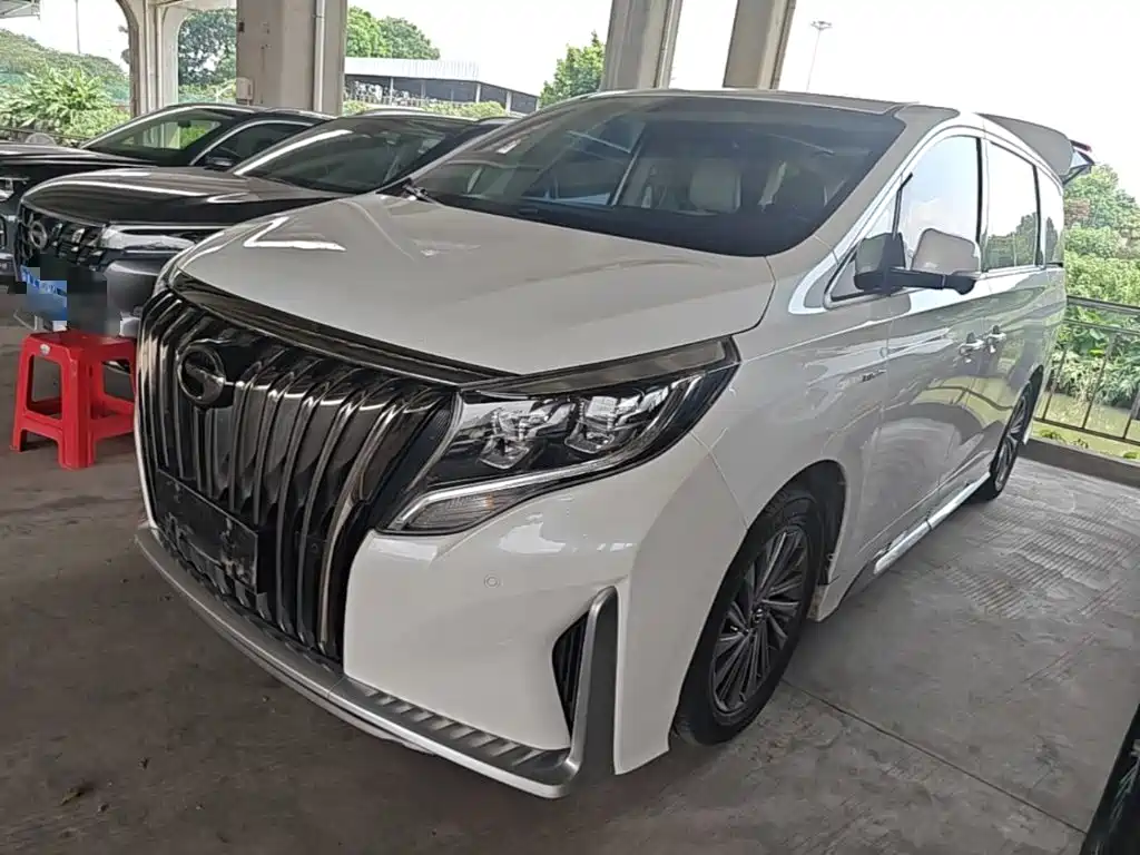 GAC Motor Trumpchi M8 — фото 2