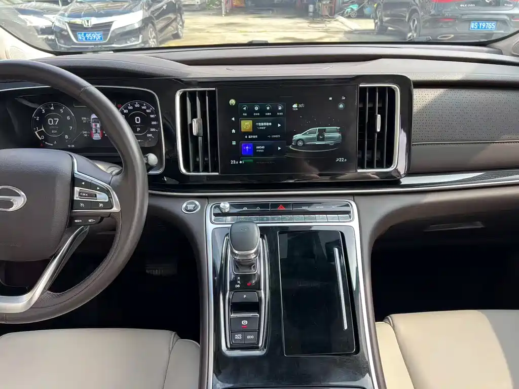 GAC Motor Trumpchi M8 — фото 11