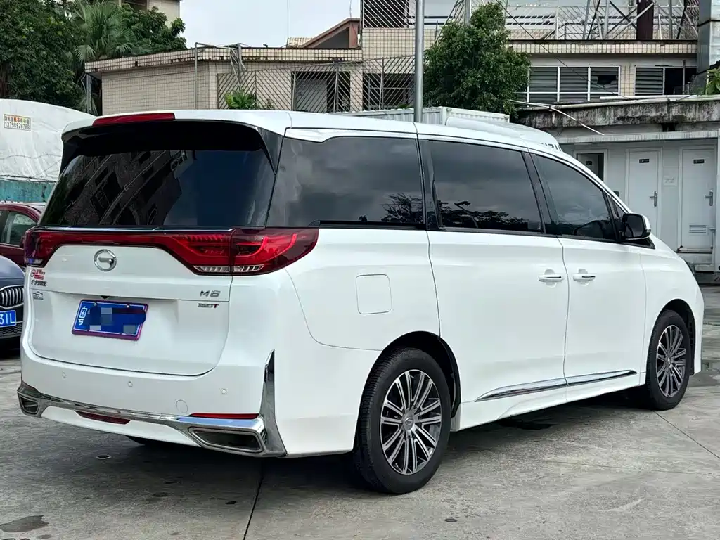 GAC Motor Trumpchi M8 — фото 13