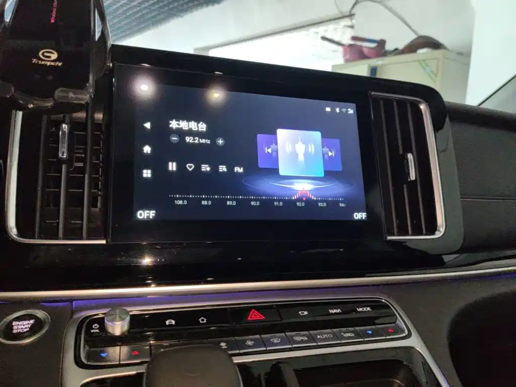 GAC Motor Trumpchi M8 — фото 13