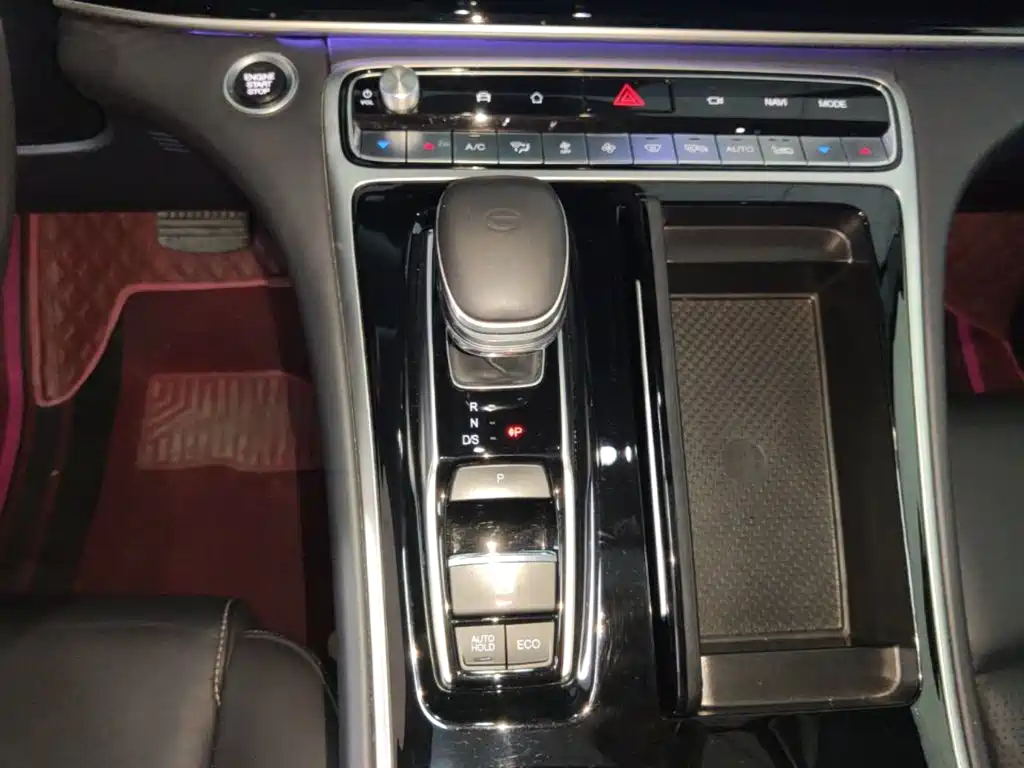 GAC Motor Trumpchi M8 — фото 14