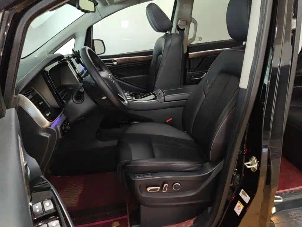 GAC Motor Trumpchi M8 — фото 15