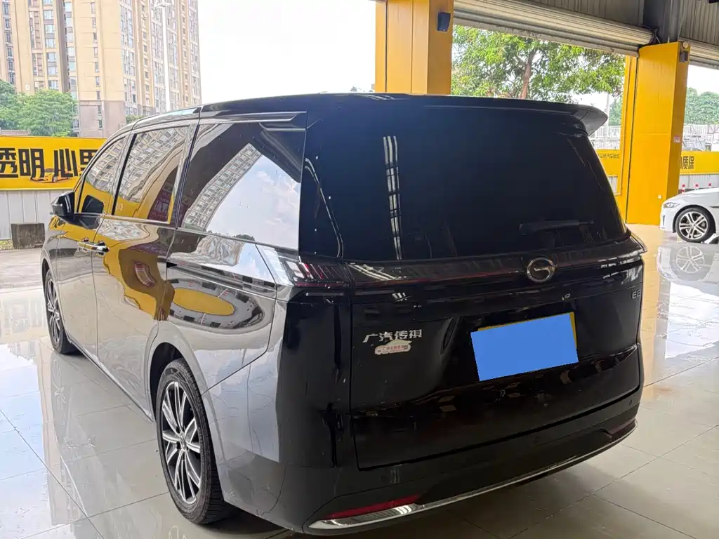 GAC Motor Trumpchi E8 — фото 9