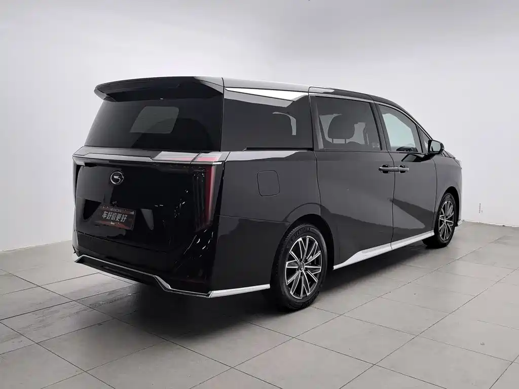 GAC Motor Trumpchi M8 — фото 2