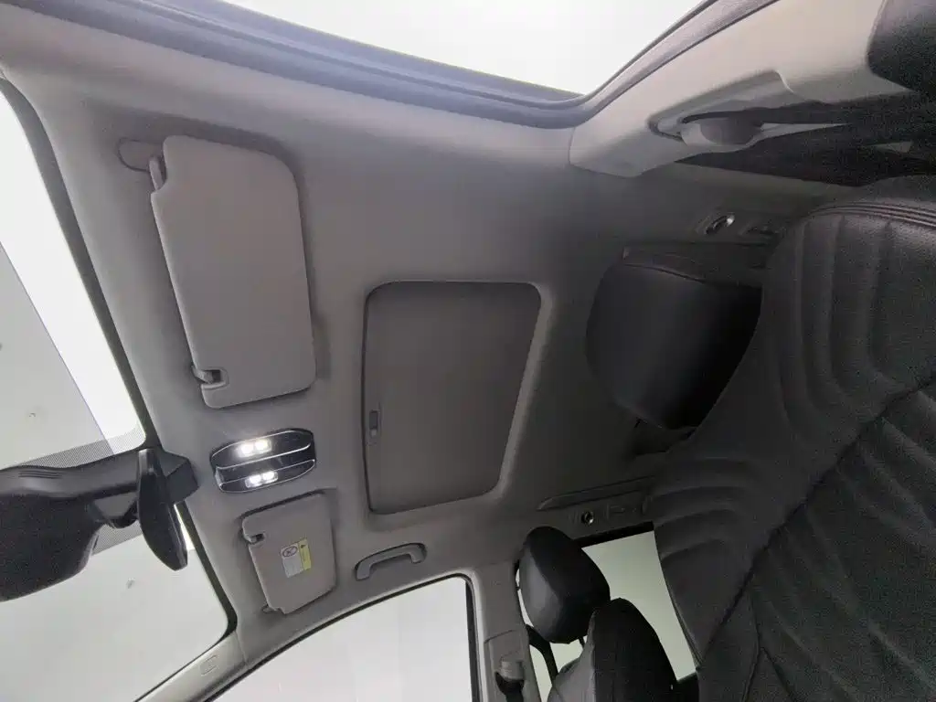 GAC Motor Trumpchi M8 — фото 14
