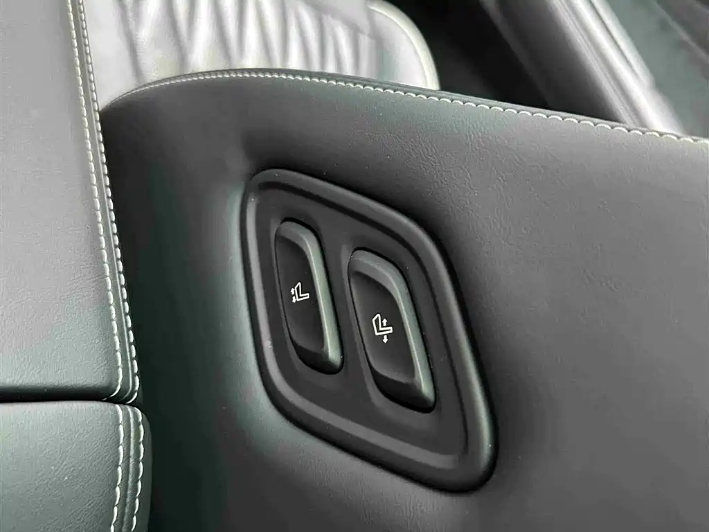 GAC Motor Trumpchi GS8 — фото 19