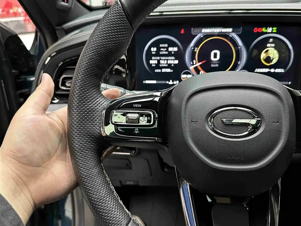 GAC Motor Trumpchi GS8 — фото 20