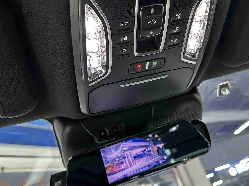 GAC Motor Trumpchi GS8 — фото 26