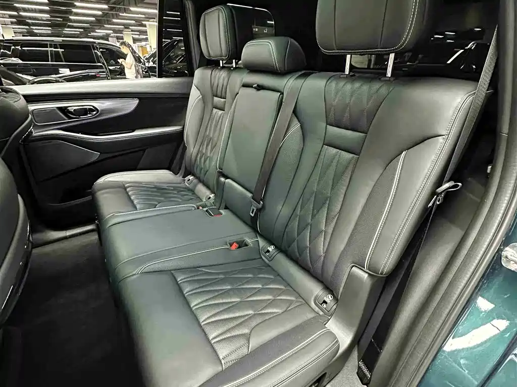 GAC Motor Trumpchi GS8 — фото 31