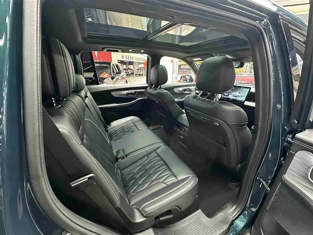 GAC Motor Trumpchi GS8 — фото 32