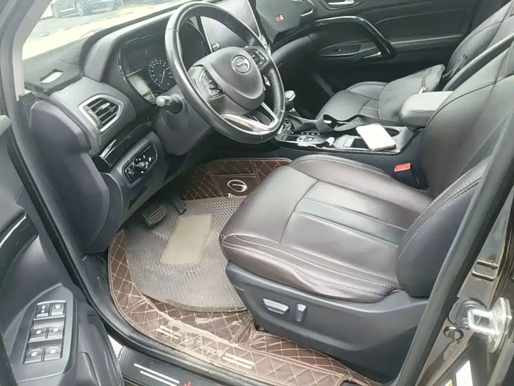 GAC Motor Trumpchi GS4 — фото 15