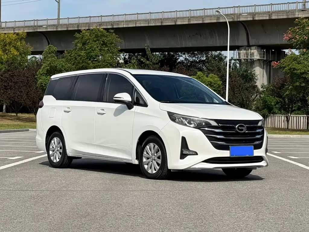 GAC Motor Trumpchi M6 — фото 3