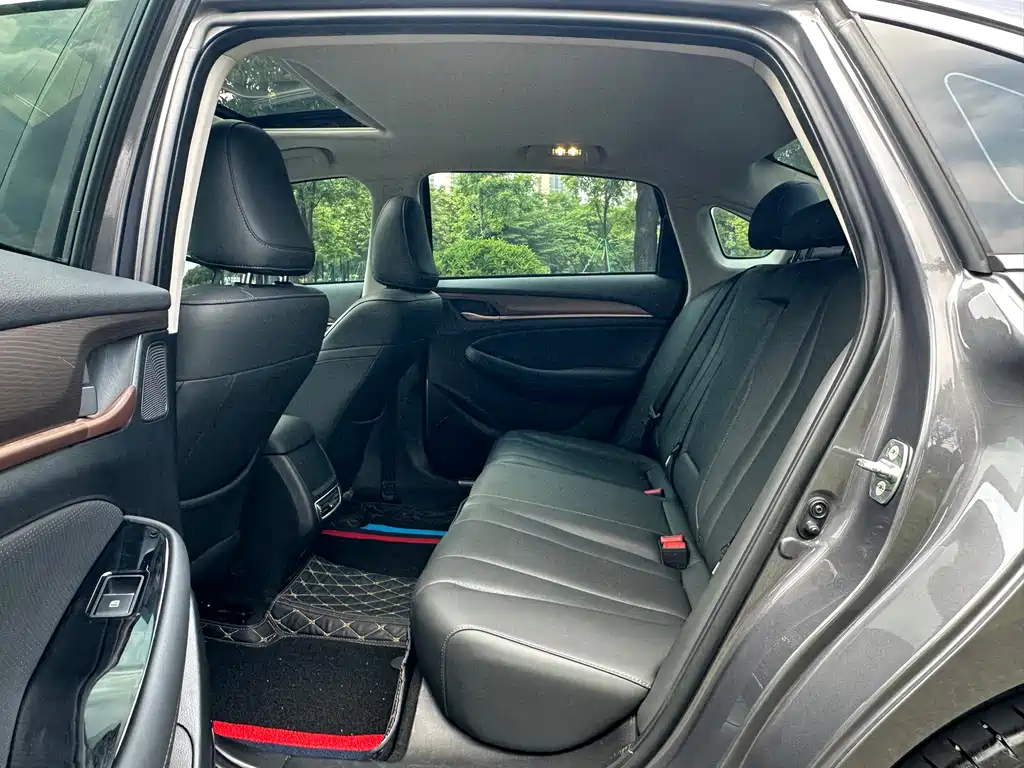 GAC Motor Trumpchi GA6 — фото 21
