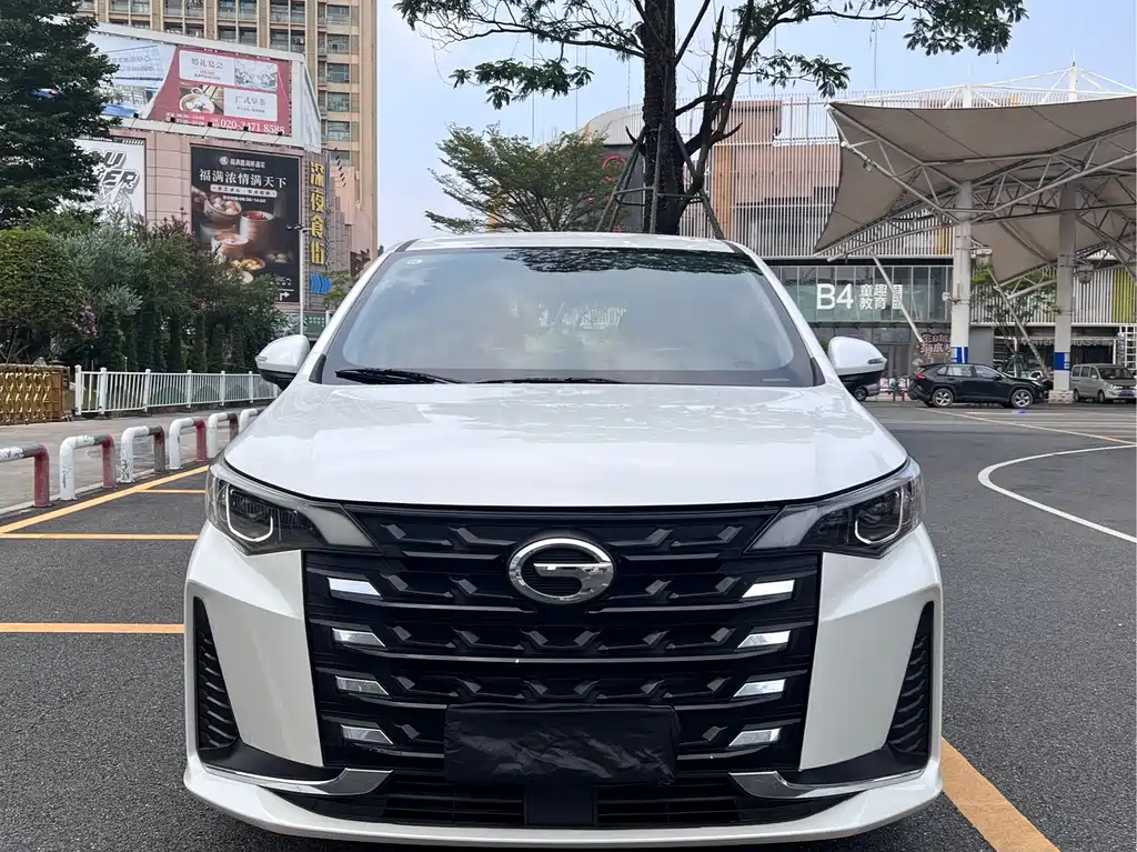 GAC Motor Trumpchi M6 — фото 2