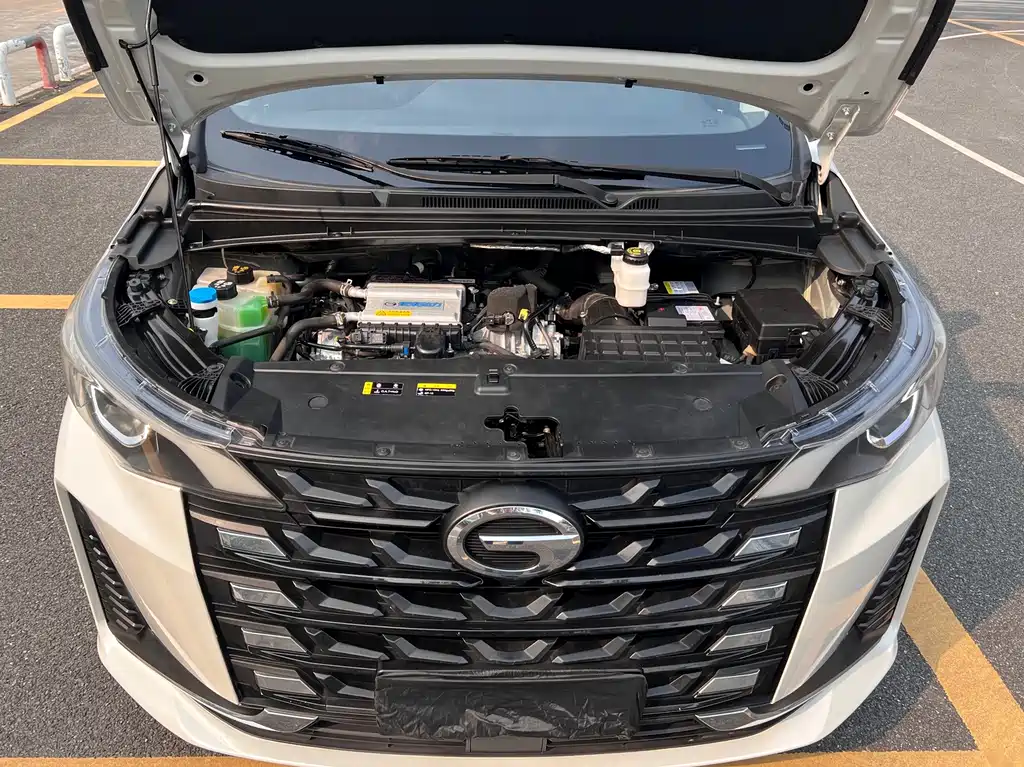 GAC Motor Trumpchi M6 — фото 22