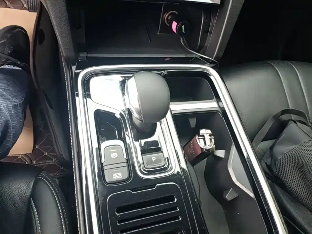 GAC Motor Trumpchi GS8 — фото 14