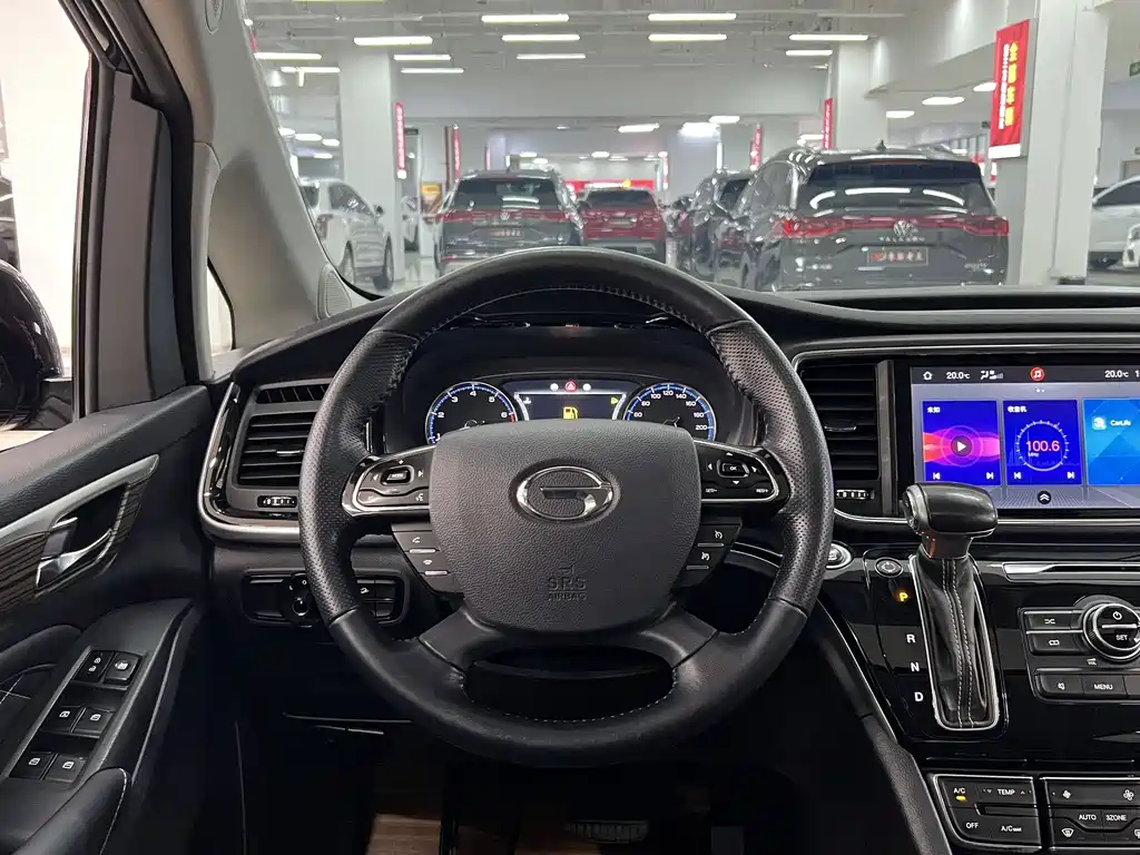 GAC Motor Trumpchi M8 — фото 6