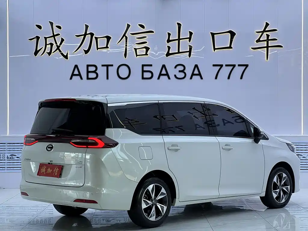 GAC Motor Trumpchi M6 — фото 4
