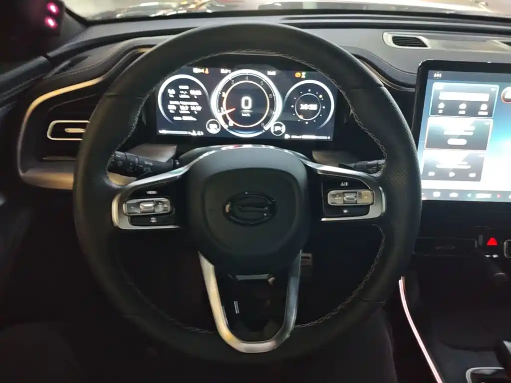 GAC Motor Trumpchi GS8 — фото 11