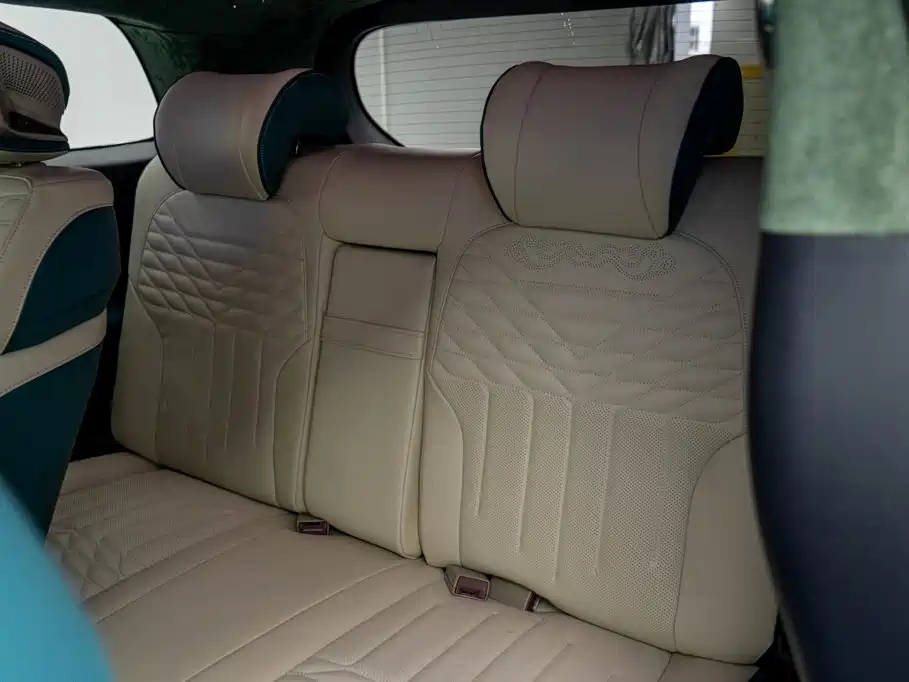 GAC Motor Trumpchi M8 — фото 16