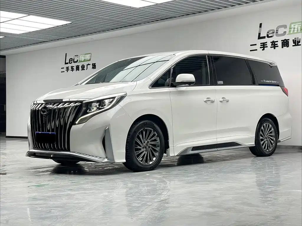 GAC Motor Trumpchi M8