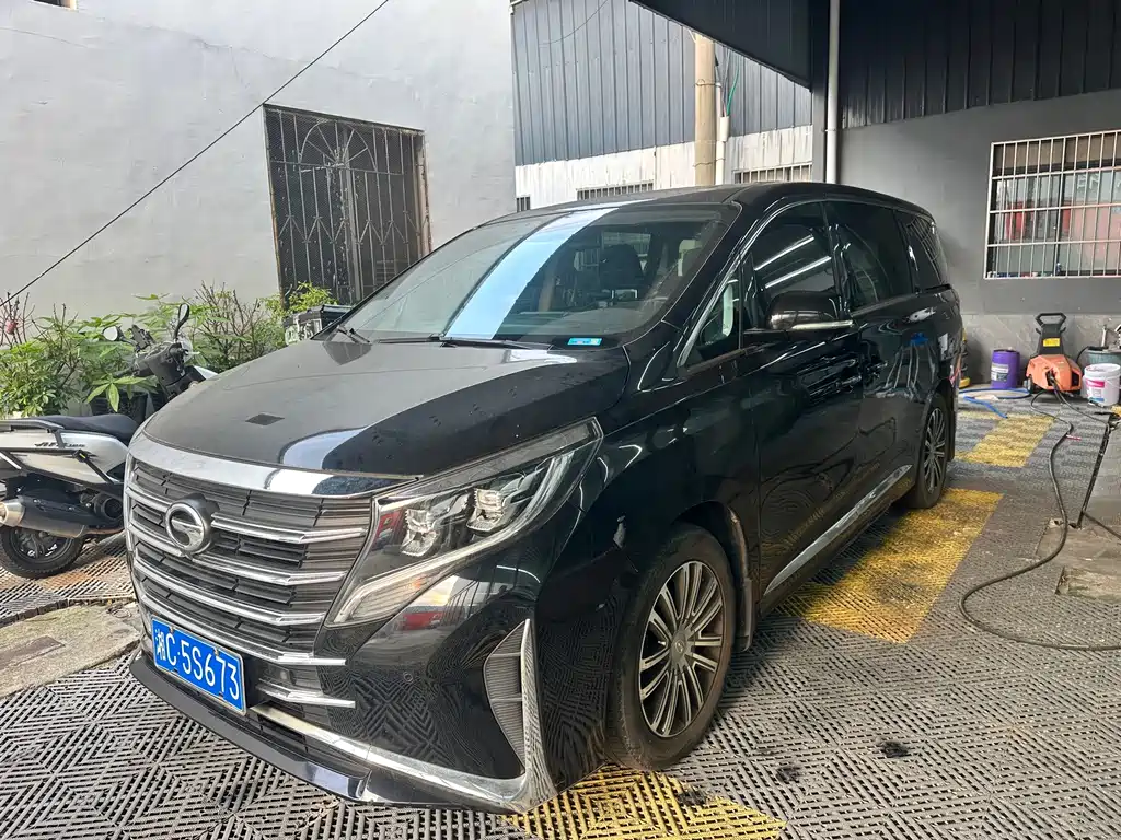 GAC Motor Trumpchi M8