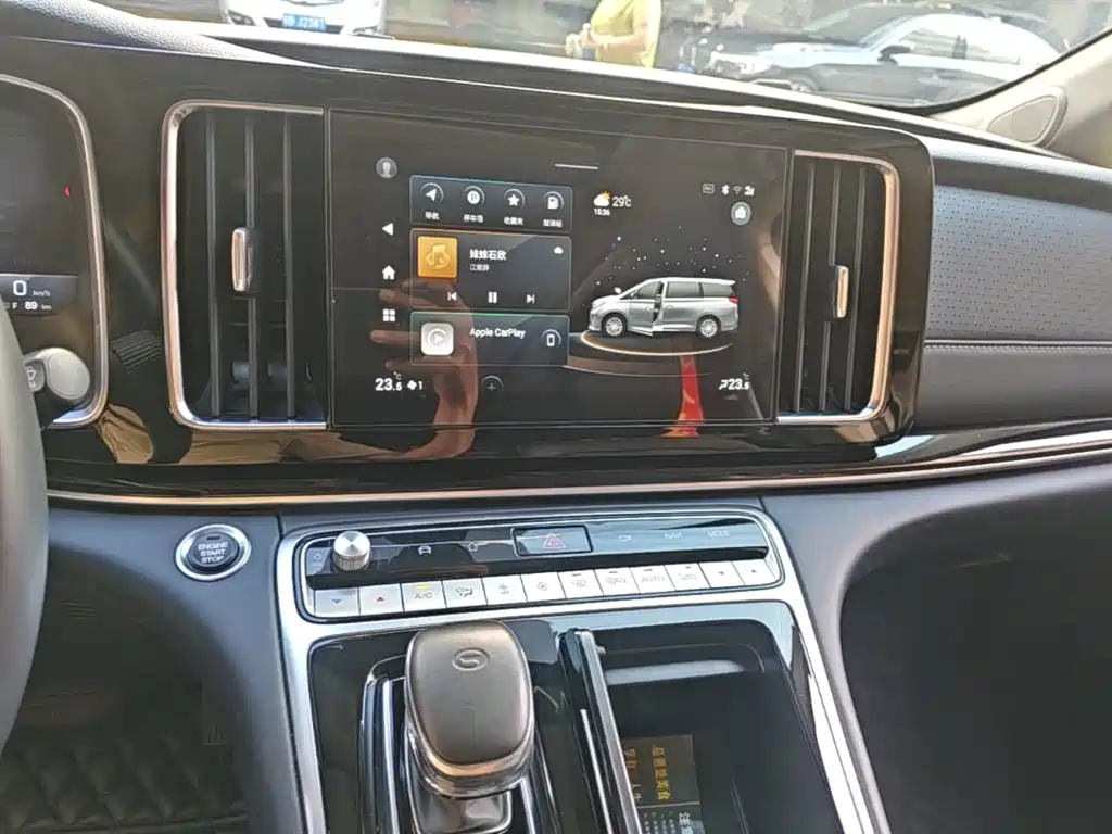 GAC Motor Trumpchi M8 — фото 13
