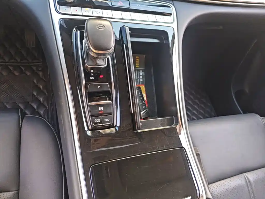 GAC Motor Trumpchi M8 — фото 14