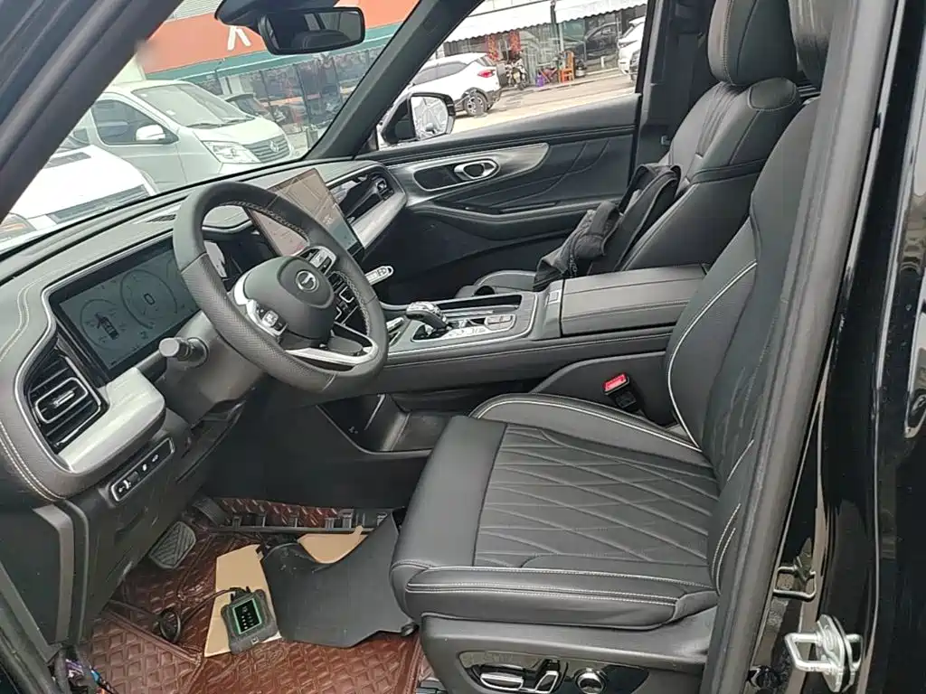 GAC Motor Trumpchi GS8 — фото 15