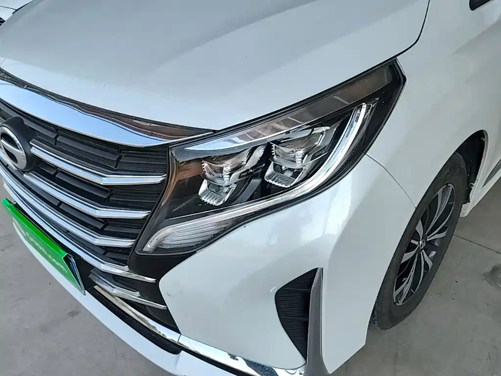 GAC Motor Trumpchi M8 — фото 24
