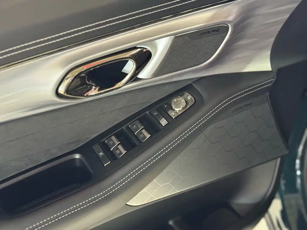 GAC Motor Trumpchi ES9 — фото 13