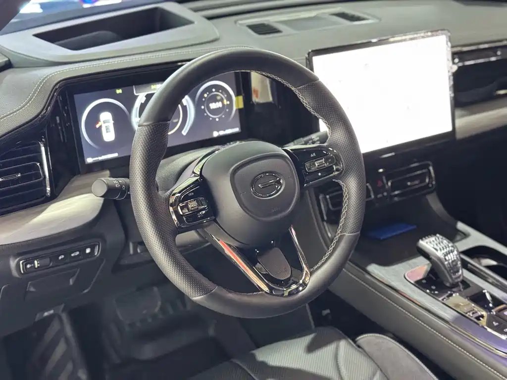 GAC Motor Trumpchi ES9 — фото 14