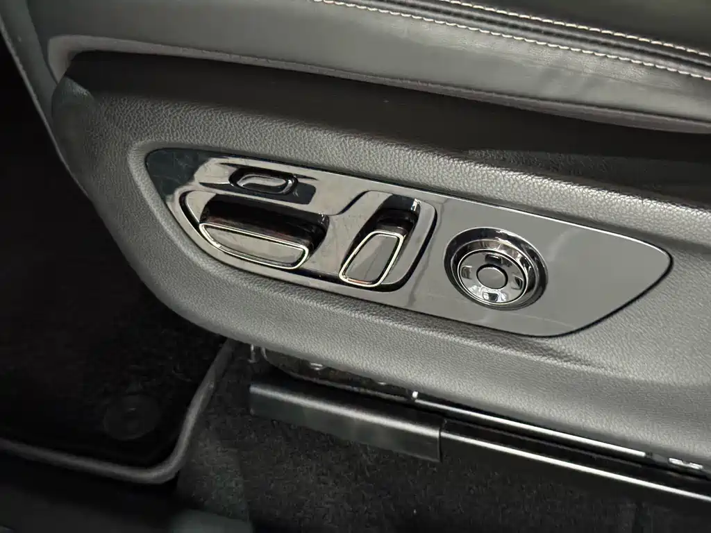 GAC Motor Trumpchi ES9 — фото 15