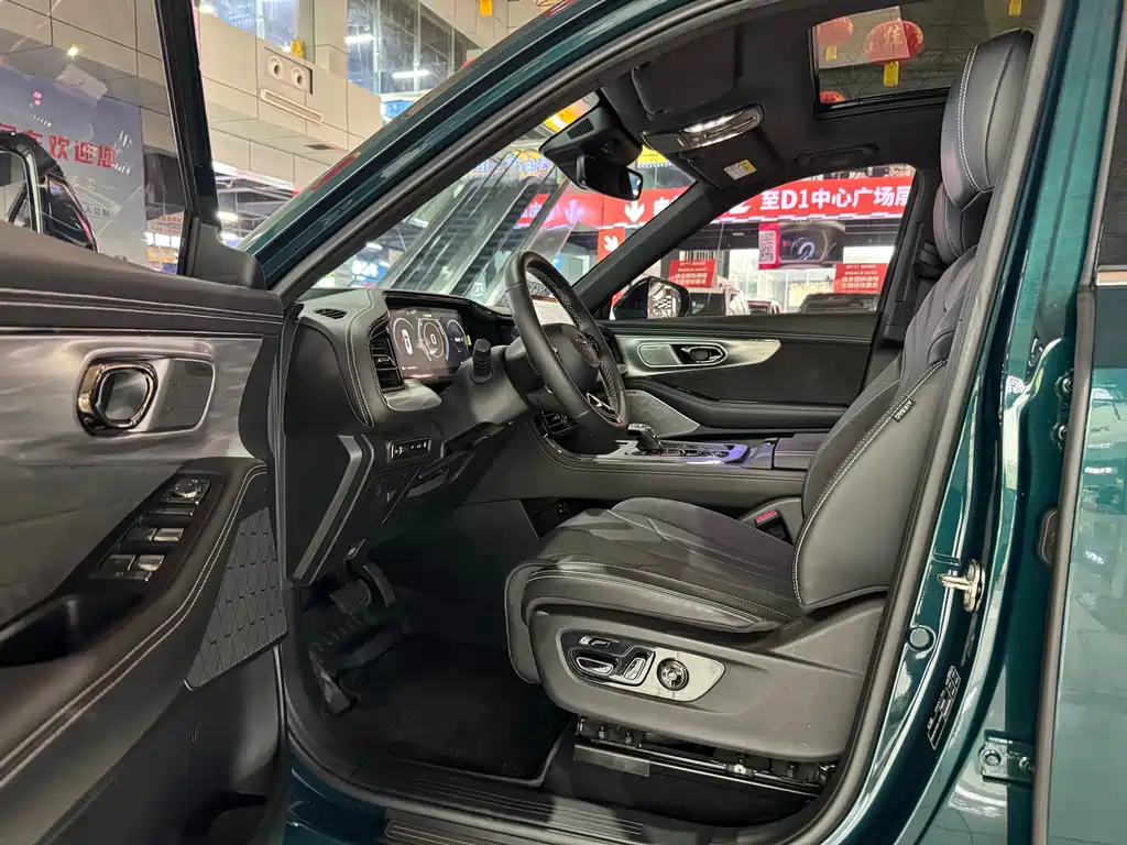 GAC Motor Trumpchi ES9 — фото 16