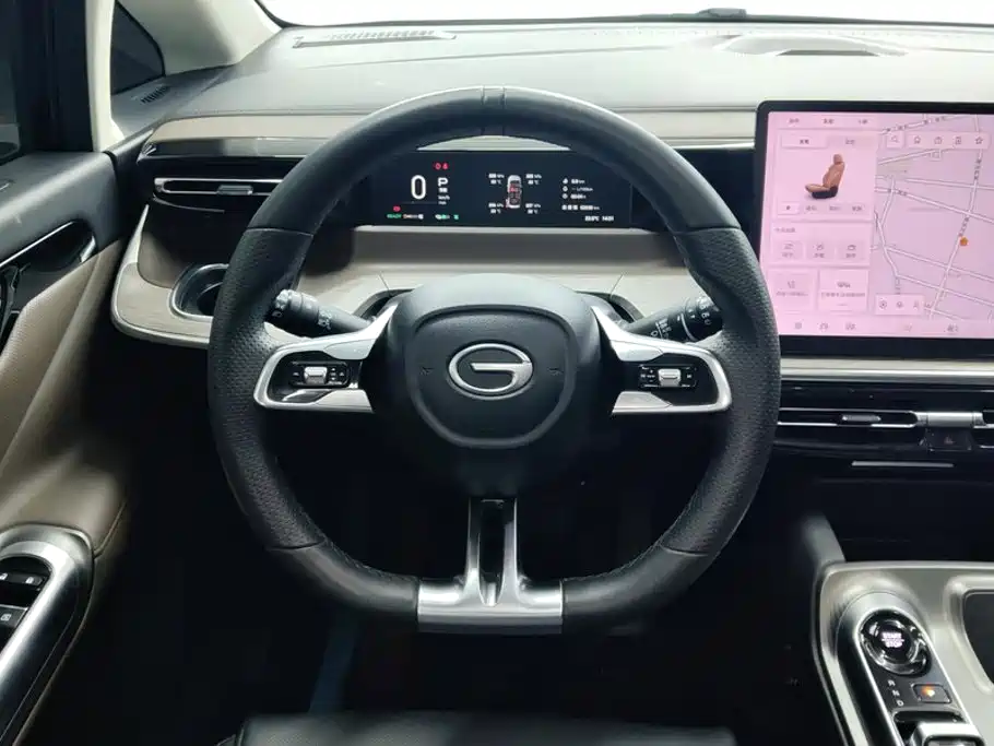 GAC Motor Trumpchi E8 — фото 15