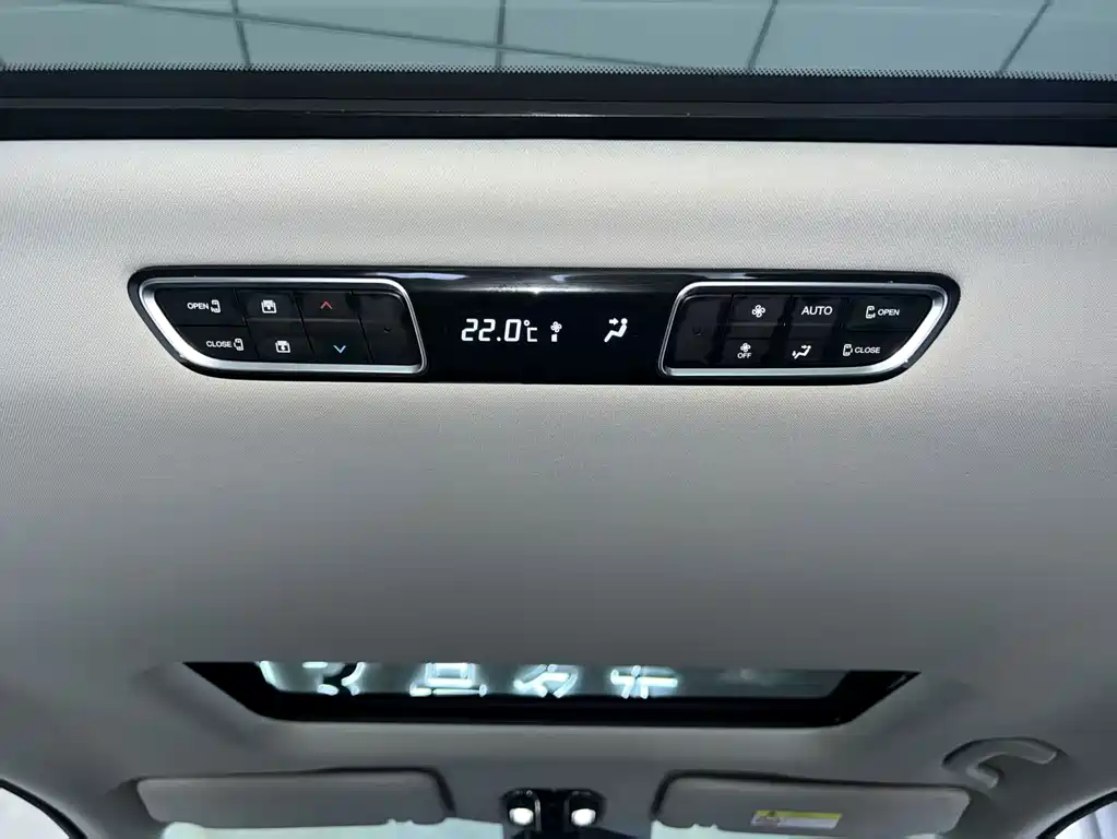 GAC Motor Trumpchi M8 — фото 14